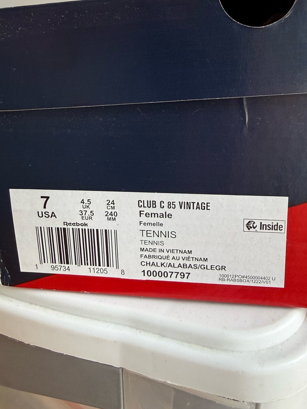 Reebok Club C 85 Vintage Sneakers Classic White Retro Minimalist Shoes - Picture 8 of 8